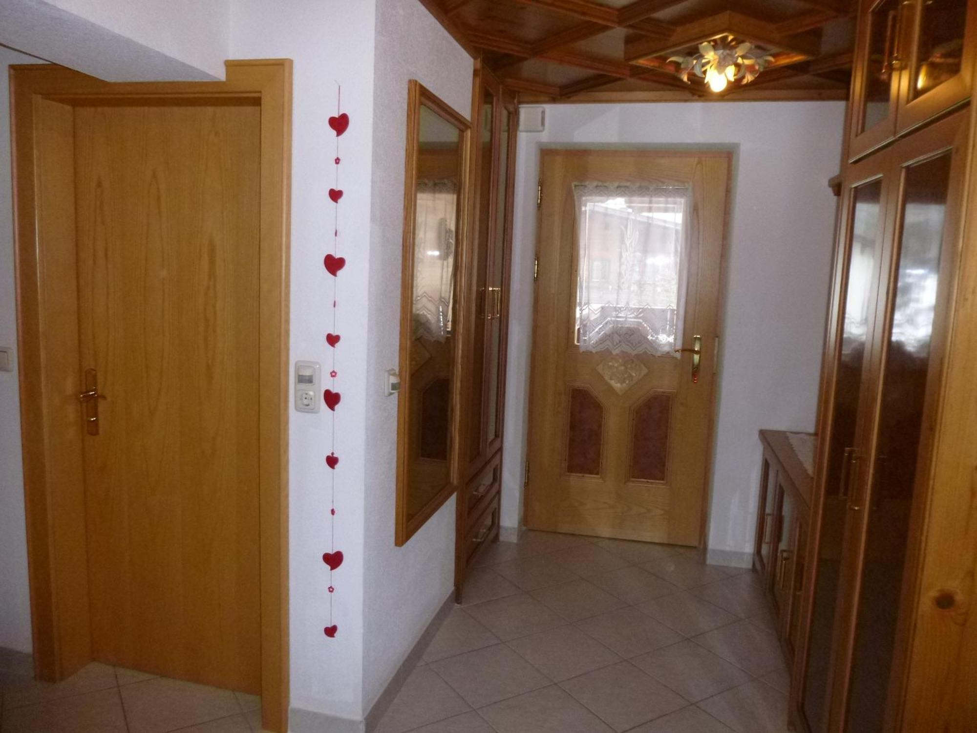 Hauser Apartment *