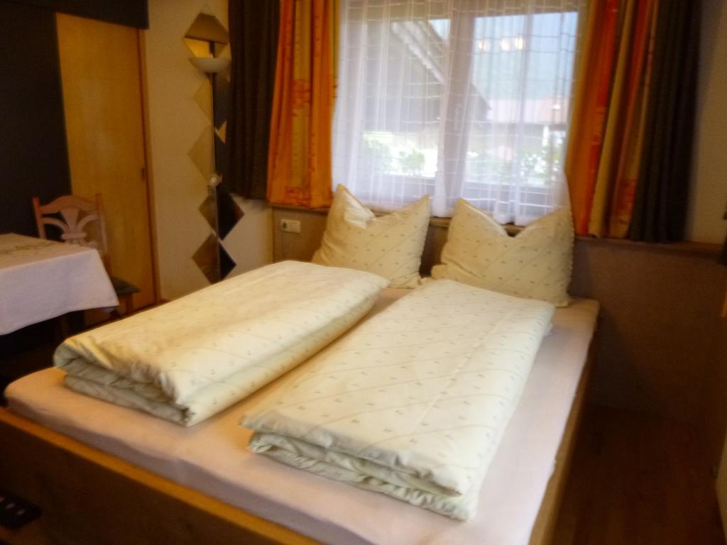 Hauser Apartment