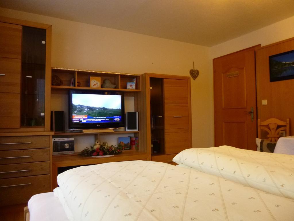 Hauser Apartment